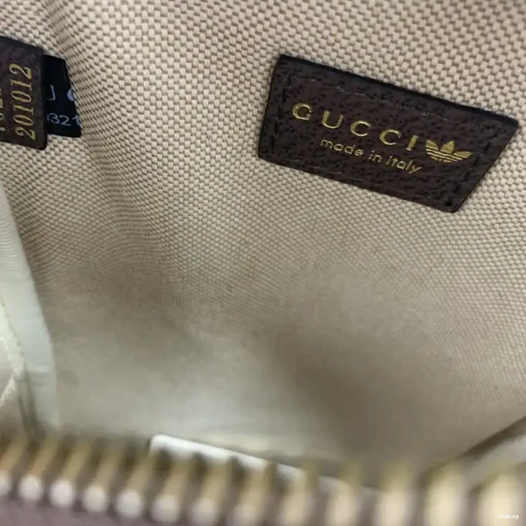 2210YA0159 Gucci Bag 0824